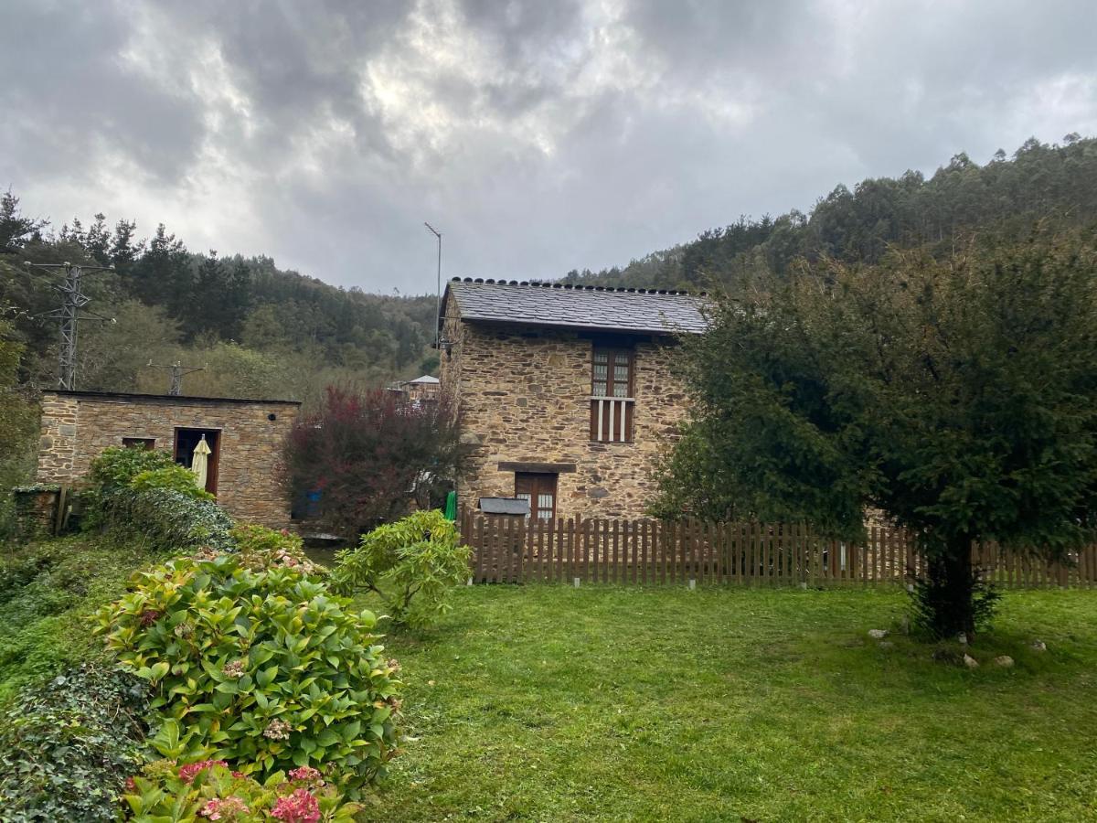 Casas Rurales Tareira En Тарамунди Экстерьер фото
