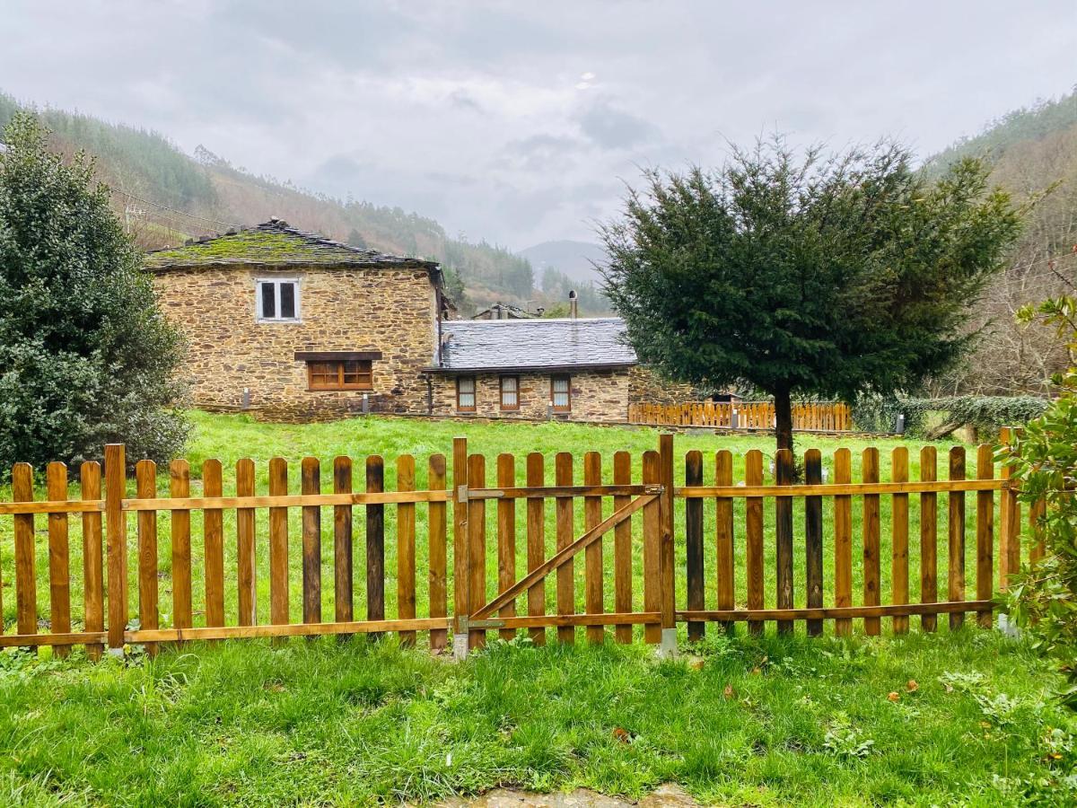 Casas Rurales Tareira En Тарамунди Экстерьер фото